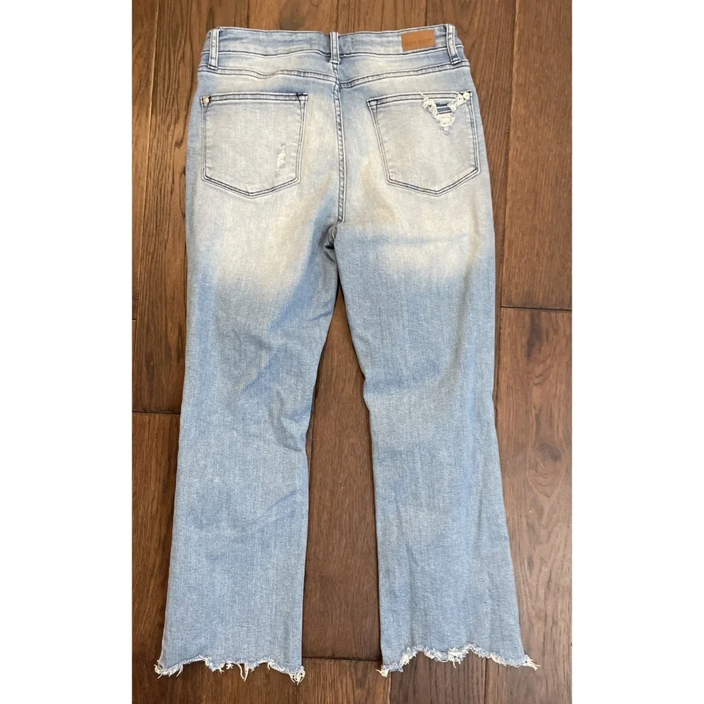 Judy Blue Cropped Straight Jeans Size 7/28 Light Wash‎ Raw Hem Stretch Denim - Picture 3 of 3